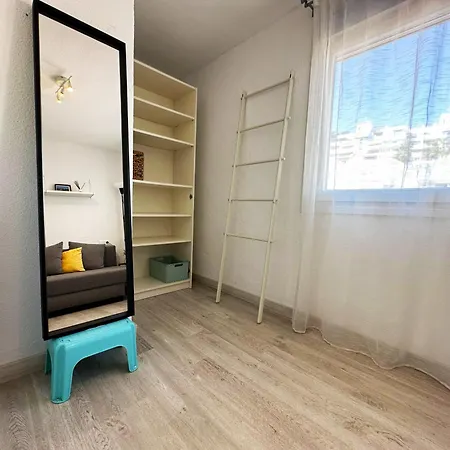 Apartment Mira - Casa De 3 Dormitorios, Terrazas, Vistas Al Mar, Parking Privado, Playa A 400 Metros, Centro A 500 Metros