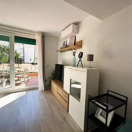 Mira - Casa De 3 Dormitorios, Terrazas, Vistas Al Mar, Parking Privado, Playa A 400 Metros, Centro A 500 Metros Apartment Torremolinos