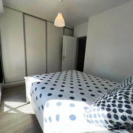 Apartment Mira - Casa De 3 Dormitorios, Terrazas, Vistas Al Mar, Parking Privado, Playa A 400 Metros, Centro A 500 Metros Torremolinos