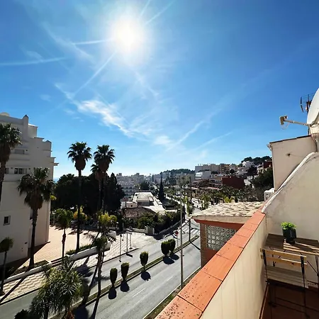 Mira - Casa De 3 Dormitorios, Terrazas, Vistas Al Mar, Parking Privado, Playa A 400 Metros, Centro A 500 Metros